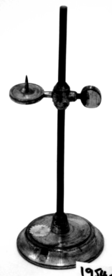 A picture containing indoor
Description automatically generated