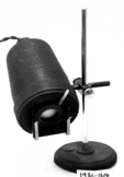 A close-up of a lamp
Description automatically generated with low confidence